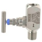 Needle valve and multiport needle valve